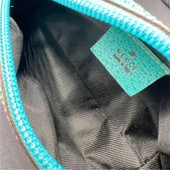 Gucci Tan and Teal Patterned Pouch - Picture 7 of 10